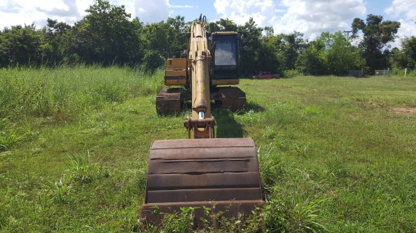 ขาย แบคโฮ CAT 320B เครื่องเดิม ปั้มดี ช่วงล่างเต็ม เอกสารใบซื้อขาย ขาย แบคโฮ CAT 320B เครื่องเดิม ปั้มดี ช่วงล่างเต็ม เอกสารใบซื้อขาย