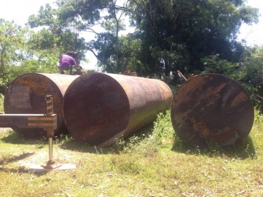 เหลือ 3 ถัง ถังละ 49,000 บาท ถังน้ำมันขนาด 20,000 ลิตร ยาว 6.2 เมตร สูง 2.1 เมตร (เพิ่งเอาขึ้นมาจากพื้นดิน ปั้ม ปตท .สกลนคร) รถอยู่ สกลนคร โทร 0610710295 สนใจ รายการสินค้า อื่นๆ ที่ เว็ปไชค์ Truck2Hand https://www.truck2hand.com/index.php?actions=con เหลือ 3 ถัง ถังละ 49,000 บาท ถังน้ำมันขนาด 20,000 ลิตร ยาว 6.2 เมตร สูง 2.1 เมตร (เพิ่งเอาขึ้นมาจากพื้นดิน ปั้ม ปตท .สกลนคร) รถอยู่ สกลนคร โทร 0610710295 สนใจ รายการสินค้า อื่นๆ ที่ เว็ปไชค์ Truck2Hand https://www.truck2hand.com/index.php?actions=con