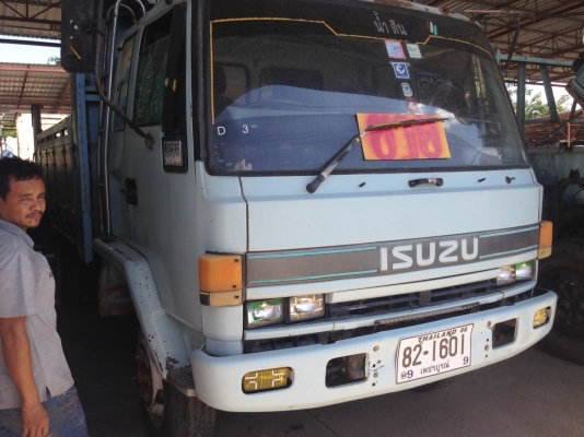 ขายด่วน 6 ล้อ ISUZU FRR 175 แรง ปี38 สภาพพร้อมใช้