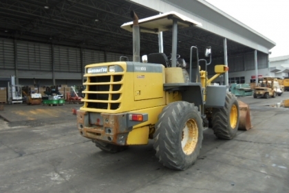 ขายรถตักล้อยาง KOMATSU WA100-3 (สภาพดี)