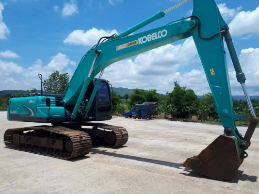 รถแมคโค   SK.  200. รุ่น   super. X.    ขายเหมา5คัน. สภาพรถสวย