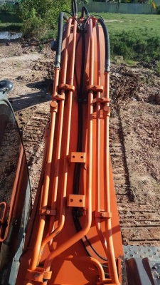 ขายด่วน ฮิตาชิ ZX200-3 ไฟฟ้าเต็ม แอรหนาว เอกสารเป็นเล่มทะเบียน ขายด่วน ฮิตาชิ ZX200-3 ไฟฟ้าเต็ม แอรหนาว เอกสารเป็นเล่มทะเบียน