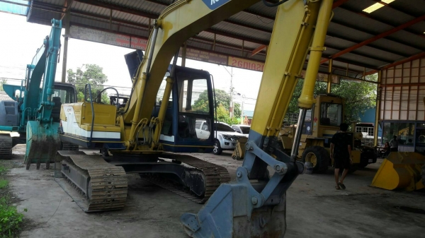 รถเก่านอกยังไม่ใช้เมืองไทยมี VDO ใช้ชม.KOBELCO SK120-/// เอกสารอินวอย ราคา 850000 รถเก่านอกยังไม่ใช้เมืองไทยมี VDO ใช้ชม.KOBELCO SK120-/// เอกสารอินวอย ราคา 850000