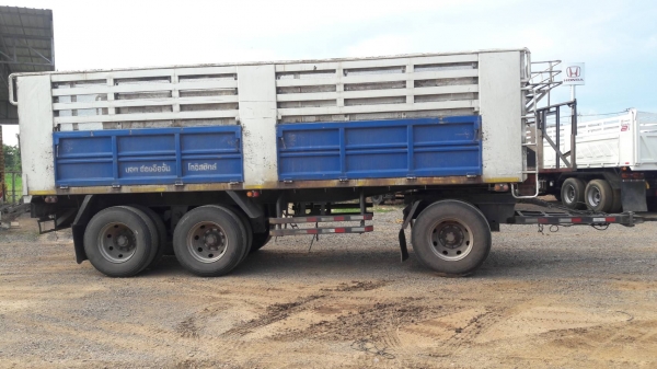 ลูกพ่วงสามคานไม่ดั้มพ์สามมิตร ปี51 ยาว7 เมตร สภาพสวย พร้อมใช้งาน สนใจสอบถามได้ค่ะ 083-9628875