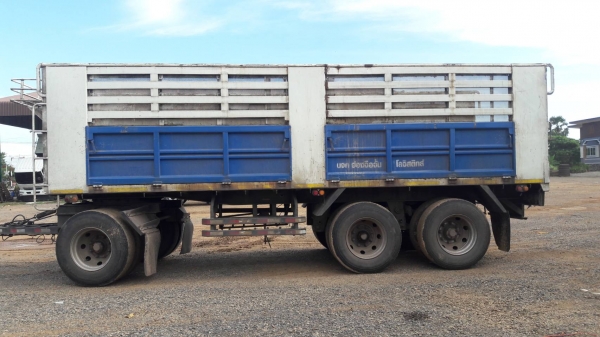 ลูกพ่วงสามคานไม่ดั้มพ์สามมิตร ปี51 ยาว7 เมตร สภาพสวย พร้อมใช้งาน สนใจสอบถามได้ค่ะ 083-9628875