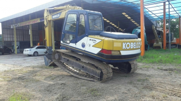รถเก่านอกยังไม่ใช้เมืองไทยมี VDO ใช้ชม.KOBELCO SK120-/// เอกสารอินวอย ราคา 850000