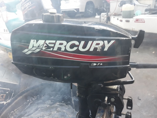 mercury 2 แรง 2จังหวะ หางสั้น17นิ้ว ถังในตัว ((ไม่มีใบพัด- แต่มีใบให้เอาไปแปลงใส่ได้))
