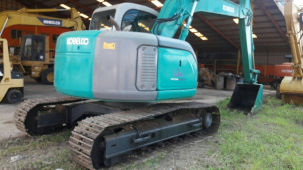 มี VDO ให้ชม.รถเก่านอกยังไม่ใช้เมืองไทย KOBELCO SK 115 SR เอกสารอินวอย ไมล์ 9400 ชม.ราคา 850000