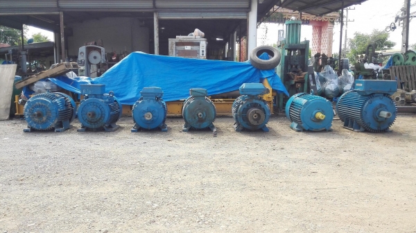 มอเตอร์ไฟฟ้ากำลังของเก็บสแป ขนาด 100-180 HP 380V มีรอบ 4 POLE / 2 POLE ของสวยสายเดิมวิ่งนิ่มทุกตัวพร มอเตอร์ไฟฟ้ากำลังของเก็บสแป ขนาด 100-180 HP 380V มีรอบ 4 POLE / 2 POLE ของสวยสายเดิมวิ่งนิ่มทุกตัวพร
