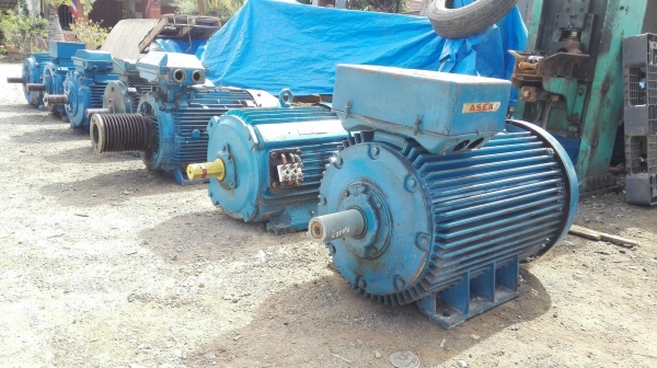 มอเตอร์ไฟฟ้ากำลังของเก็บสแป ขนาด 100-180 HP 380V มีรอบ 4 POLE / 2 POLE ของสวยสายเดิมวิ่งนิ่มทุกตัวพร มอเตอร์ไฟฟ้ากำลังของเก็บสแป ขนาด 100-180 HP 380V มีรอบ 4 POLE / 2 POLE ของสวยสายเดิมวิ่งนิ่มทุกตัวพร