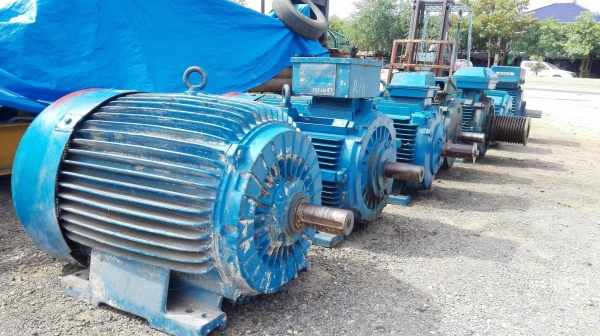 มอเตอร์ไฟฟ้ากำลังของเก็บสแป ขนาด 100-180 HP 380V มีรอบ 4 POLE / 2 POLE ของสวยสายเดิมวิ่งนิ่มทุกตัวพร