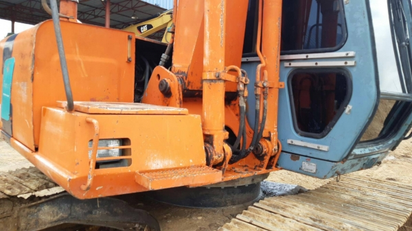 มี VDO ให้ชม.้HITACHI EX120-3 เอกสารเล่ม ระบบไฟเต็ม ราคา 680000 มี VDO ให้ชม.้HITACHI EX120-3 เอกสารเล่ม ระบบไฟเต็ม ราคา 680000