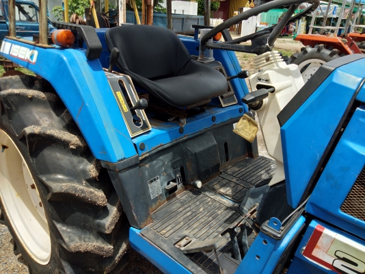 ขายอิซิกิ 240 รุ่นแลน์โฮบสองเพลา