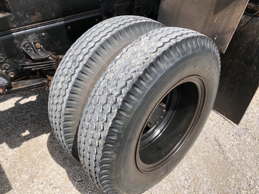 รถอีซูซุ 6 ล้อดั้ม FRR 210 แรงม้า. ปี 57. , ( รถวิ่ง 16x,xxx กม. ) สนใจติดต่อ 081 - 6079515
