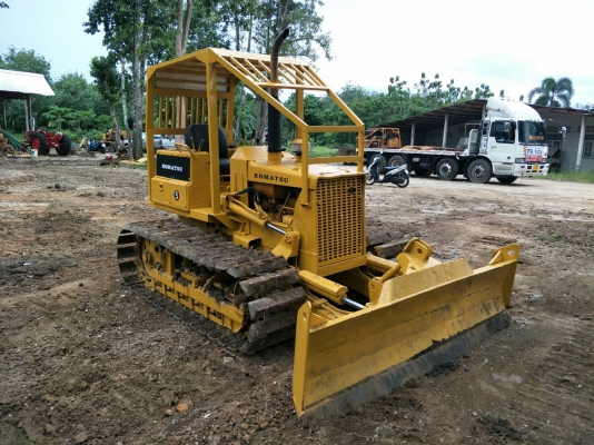 มี VDO ให้ชม.KOMATSU D21P-5 เกียร์ท๊อก สไลด์ใบมีด 6 ทิศทาง ราคา 230000