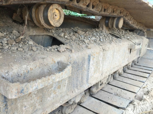 มี VDO ให้ชม.KOMATSU PC200-7 เอกสารเล่ม ไมล์ 1300 ชม.ราคา 1200000