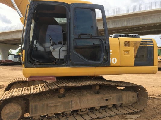 มี VDO ให้ชม.KOMATSU PC200-7 เอกสารเล่ม ไมล์ 1300 ชม.ราคา 1200000