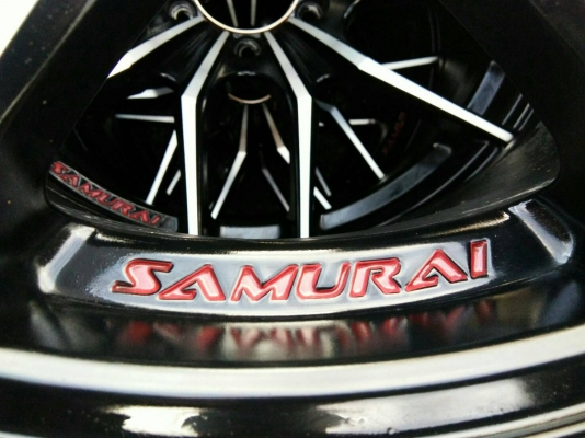 ขายแม็กLENSO SAMURAI ขอบ20 พร้อมยางดีสโตน ปลายปี17 ตุ่มยางใหม่จางๆ คุ้มสุดๆ ชุดละ 16500 บาท พร้อมเทิ
