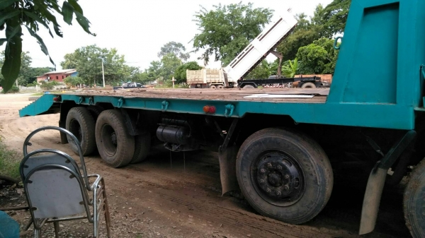 มี VDO ให้ชม.ขายคู่รถบรรทุก 12 ล้อเทรลเลอร์กับรถแบคโฮ KOBELCO SK200-Vsuper เอกสารเล่ม ราคา 1600000