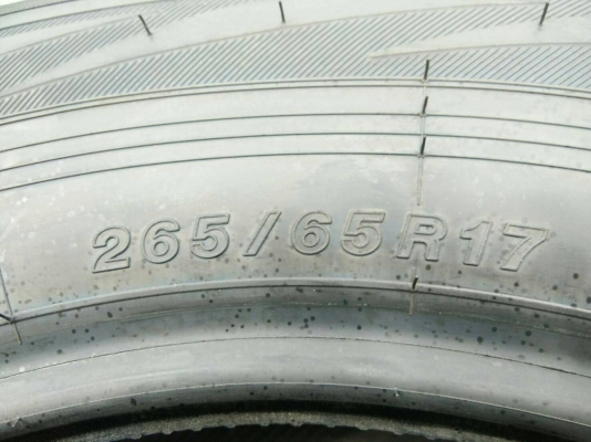 ขายยางถอดป้ายแดง 265/65R17 YOKOHAMA ปี18 ตุ่มยางใหม่เส้นสีอยู่ครบแจ่มๆ ชุดละ 12900 บาท พร้อมใส่ ถ่วง ขายยางถอดป้ายแดง 265/65R17 YOKOHAMA ปี18 ตุ่มยางใหม่เส้นสีอยู่ครบแจ่มๆ ชุดละ 12900 บาท พร้อมใส่ ถ่วง