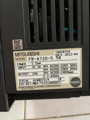 อินเวอร์เตอร์ 7.5ph 5.5kw ไฟเข้าAc 3PH 200-240v 50/60Hz