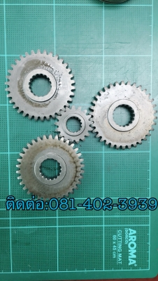 เฟืองหน้าตัวเดิน komatsu
