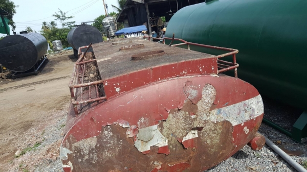 ถังน้ำมันติดรถมือสองขนาด 12000 ลิตร 4 ห้องตามสภาพไม่รั่วไม่ผุ ถังน้ำมันติดรถมือสองขนาด 12000 ลิตร 4 ห้องตามสภาพไม่รั่วไม่ผุ