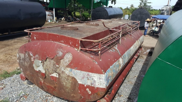ถังน้ำมันติดรถมือสองขนาด 12000 ลิตร 4 ห้องตามสภาพไม่รั่วไม่ผุ