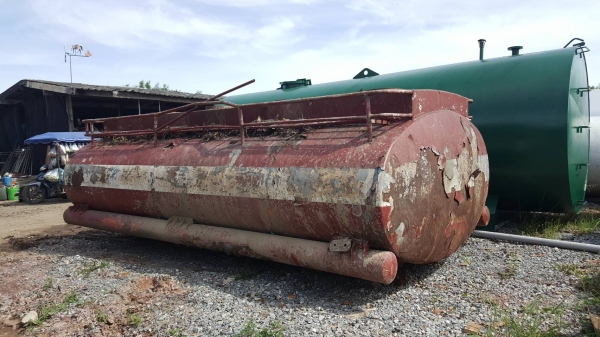 ถังน้ำมันติดรถมือสองขนาด 12000 ลิตร 4 ห้องตามสภาพไม่รั่วไม่ผุ