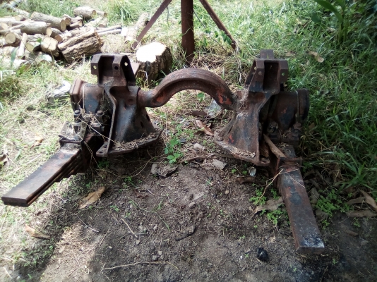 ขายแท่นเพลาหามนิสสัน