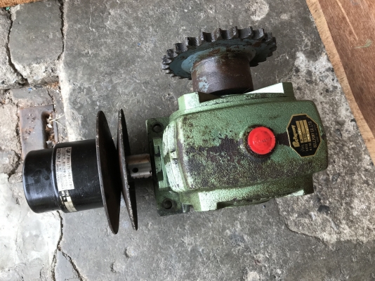 ขายหัวเกียร์ทดรอบ Bellpony made in Japan เบอร์ 80 อัตราทด 1:60 สภาพสวยมาก หมุนนิ่ม พร้อมใช้งาน ขายหัวเกียร์ทดรอบ Bellpony made in Japan เบอร์ 80 อัตราทด 1:60 สภาพสวยมาก หมุนนิ่ม พร้อมใช้งาน