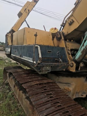 KOMATSU PC 200-3