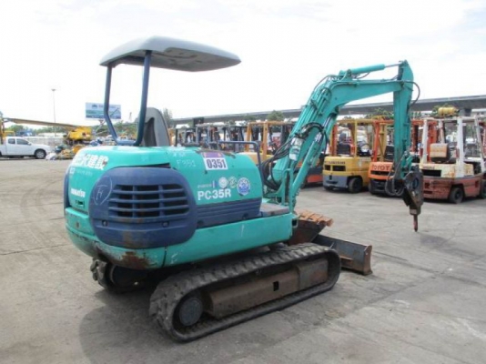 ขายรถแบคโฮ KOMATSU PC35R-8 (มีหัวแย็กปูน พร้อมบุ้งกี๋) ขายรถแบคโฮ KOMATSU PC35R-8 (มีหัวแย็กปูน พร้อมบุ้งกี๋)