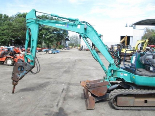 ขายรถแบคโฮ KOMATSU PC35R-8 (มีหัวแย็กปูน พร้อมบุ้งกี๋) ขายรถแบคโฮ KOMATSU PC35R-8 (มีหัวแย็กปูน พร้อมบุ้งกี๋)