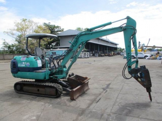 ขายรถแบคโฮ KOMATSU PC35R-8 (มีหัวแย็กปูน พร้อมบุ้งกี๋) ขายรถแบคโฮ KOMATSU PC35R-8 (มีหัวแย็กปูน พร้อมบุ้งกี๋)