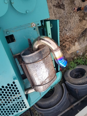 Kobelco 045 มีไลน์หัวเจาะ Kobelco 045 มีไลน์หัวเจาะ