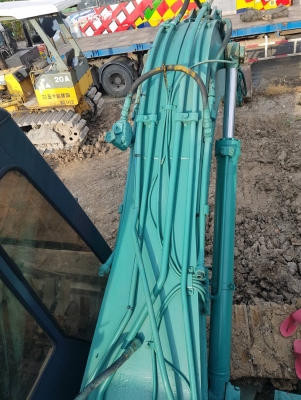 Kobelco 045 มีไลน์หัวเจาะ Kobelco 045 มีไลน์หัวเจาะ