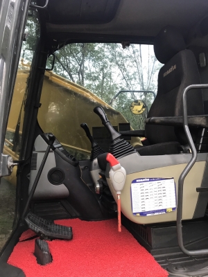 มี VDO ให้ชม.มี 2 คัน KOMATSU PC200-8MO ไมล์ 6161 กับ 7470 ราคา 1950000 กับ 2150000