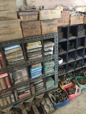 ขายเหมา ร้านอะไหล่เก่า รถกะบะ บรรทุก อายุรถต้อง นับถอยหลังไป20ปี มีมากมายขายต่ำกว่าราคา ป้าย70\% สนใจมาดูได้ที่ เพรชบุรี คับ