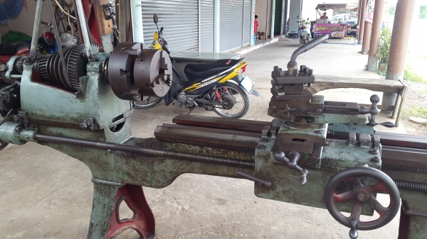 เครื่องกลึง 6 ฟุต เพลาเดียว ไฟบ้าน พร้อมใช้งาน ด่วนๆๆๆ 30,000 เครื่องกลึง 6 ฟุต เพลาเดียว ไฟบ้าน พร้อมใช้งาน ด่วนๆๆๆ 30,000