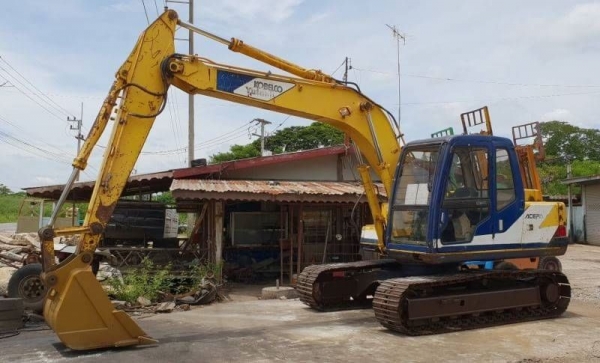 ขายด่วนรถแบคโฮKOBELCO-SK120MARK3มาร์ทีรถนอกเพิ่งนำเข้ามายังไม่เคยใช้งานในเมืองไทยเลย