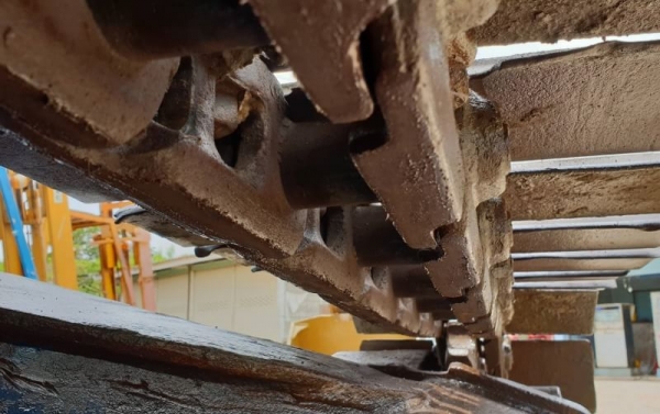 ขายด่วนรถแบคโฮKOBELCO-SK120MARK3มาร์ทีรถนอกเพิ่งนำเข้ามายังไม่เคยใช้งานในเมืองไทยเลย