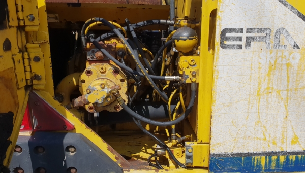 ขายด่วนรถแบคโฮKOBELCO-SK120MARK3มาร์ทีรถนอกเพิ่งนำเข้ามายังไม่เคยใช้งานในเมืองไทยเลย