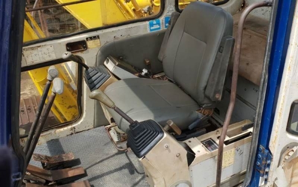 ขายด่วนรถแบคโฮKOBELCO-SK120MARK3มาร์ทีรถนอกเพิ่งนำเข้ามายังไม่เคยใช้งานในเมืองไทยเลย