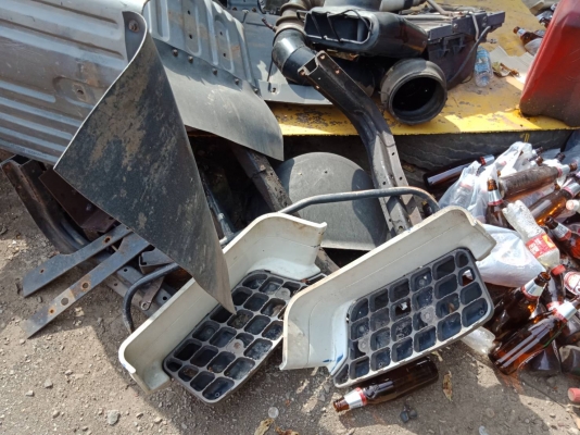 ขายหัว ซุปเกร์ท อุปกรณ์ครบ ไม่มีผุ มีกระปุพวงมาลัย ติดต่อ 081-7360159 สายยัญ - 086-8289953 ช่างเเขก