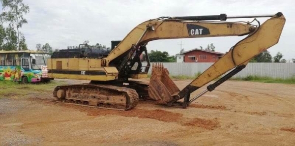 CAT E240B