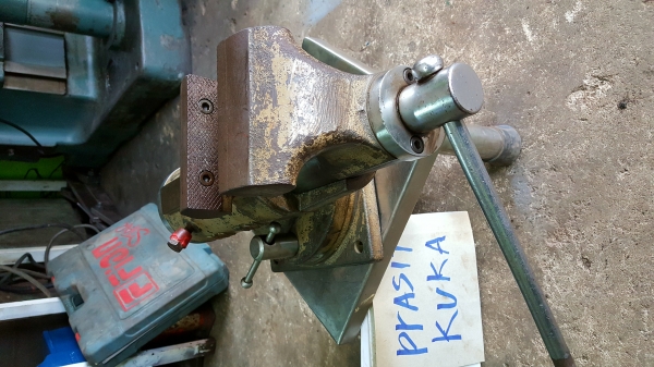 ปากกา4นิ้วjapan คอหมุนได้