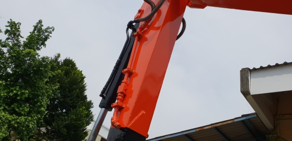 ขายรถขุด HITACHI รุ่น EX40-2-  มือสองญี่ปุ่น แทรกเหล็ก สลัก บูทเอวแน่น 100\% ปั้มนิ้ว คอนโทรลสั้น ทำงานไว คันนี้ มีไลน์สำหรับ ใส่หัวกระแทกได้ สวยพร้อมใช้งาน มือถือ 0818753444