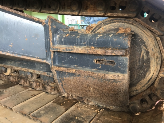 ขาย 200XM รุ่นสุดท้ายสีเหลือง ซีเรียลสูง 5000 ชั่วโมง PM7000  สนใจติดต่อโดยตรง 081-4283210