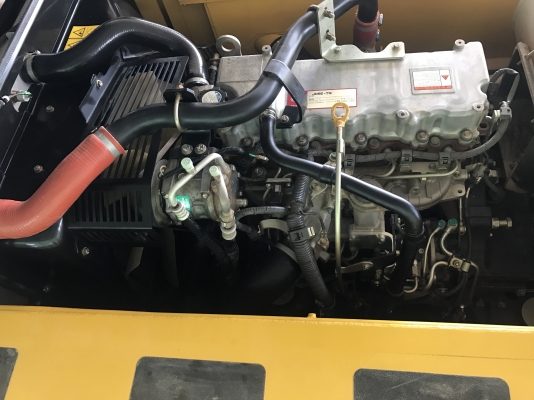 ขาย 200XM รุ่นสุดท้ายสีเหลือง ซีเรียลสูง 5000 ชั่วโมง PM7000  สนใจติดต่อโดยตรง 081-4283210